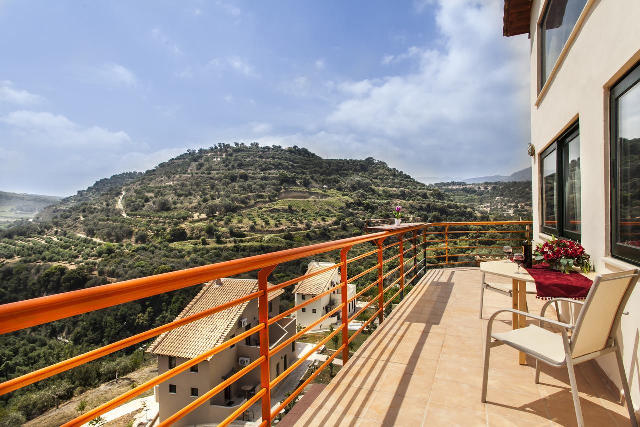 אפרטהוטל Tílisos Estate Kares מראה חיצוני תמונה
